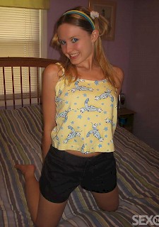 Sexy cute 18 teen girl